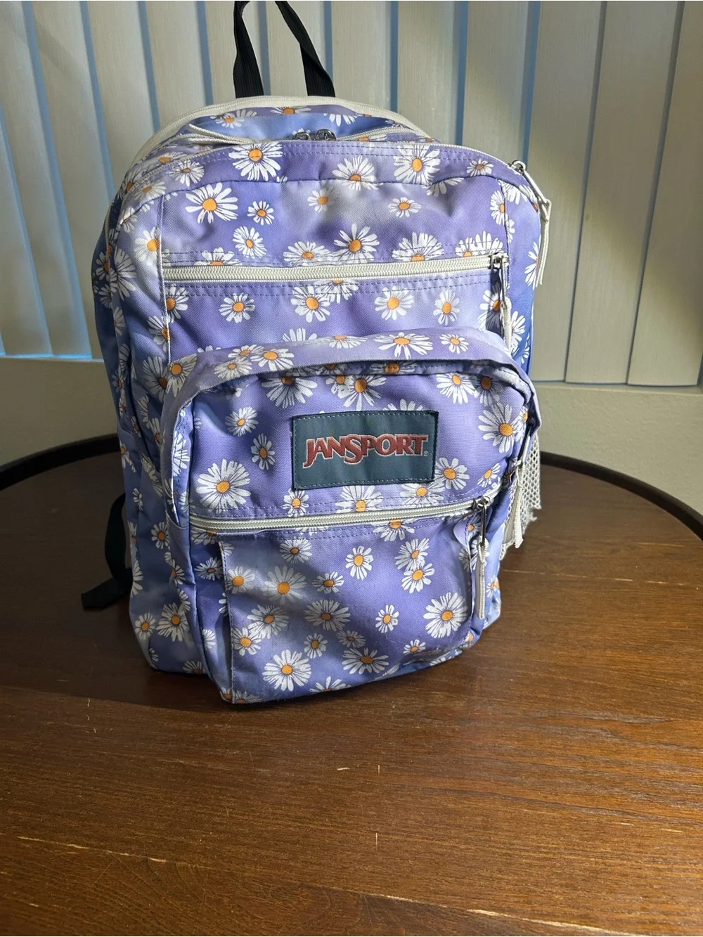Jansport big student Light Blue Daisy Print Backpack. EXCELLENT CONDITION